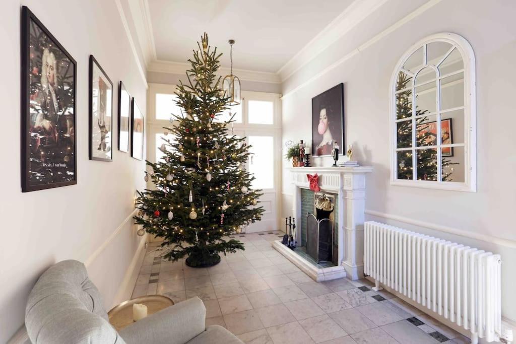 Edenfield House, Springfield, Fife Villa คูพาร์ ภายนอก รูปภาพ